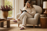 How to Choose the Right Slipper Size for Wide Feet | Guide
