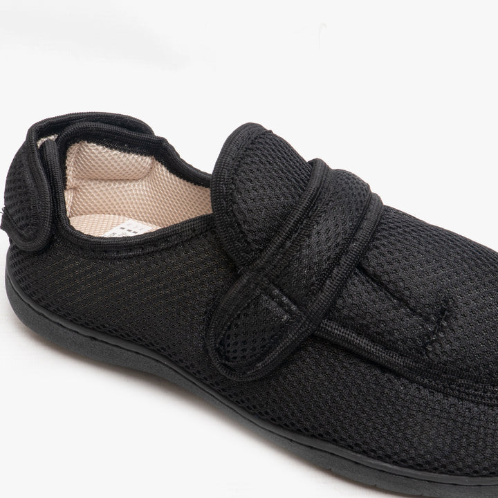 Shop Touch Fasten/Velcro Slippers | HouseOfSlippers.co.uk