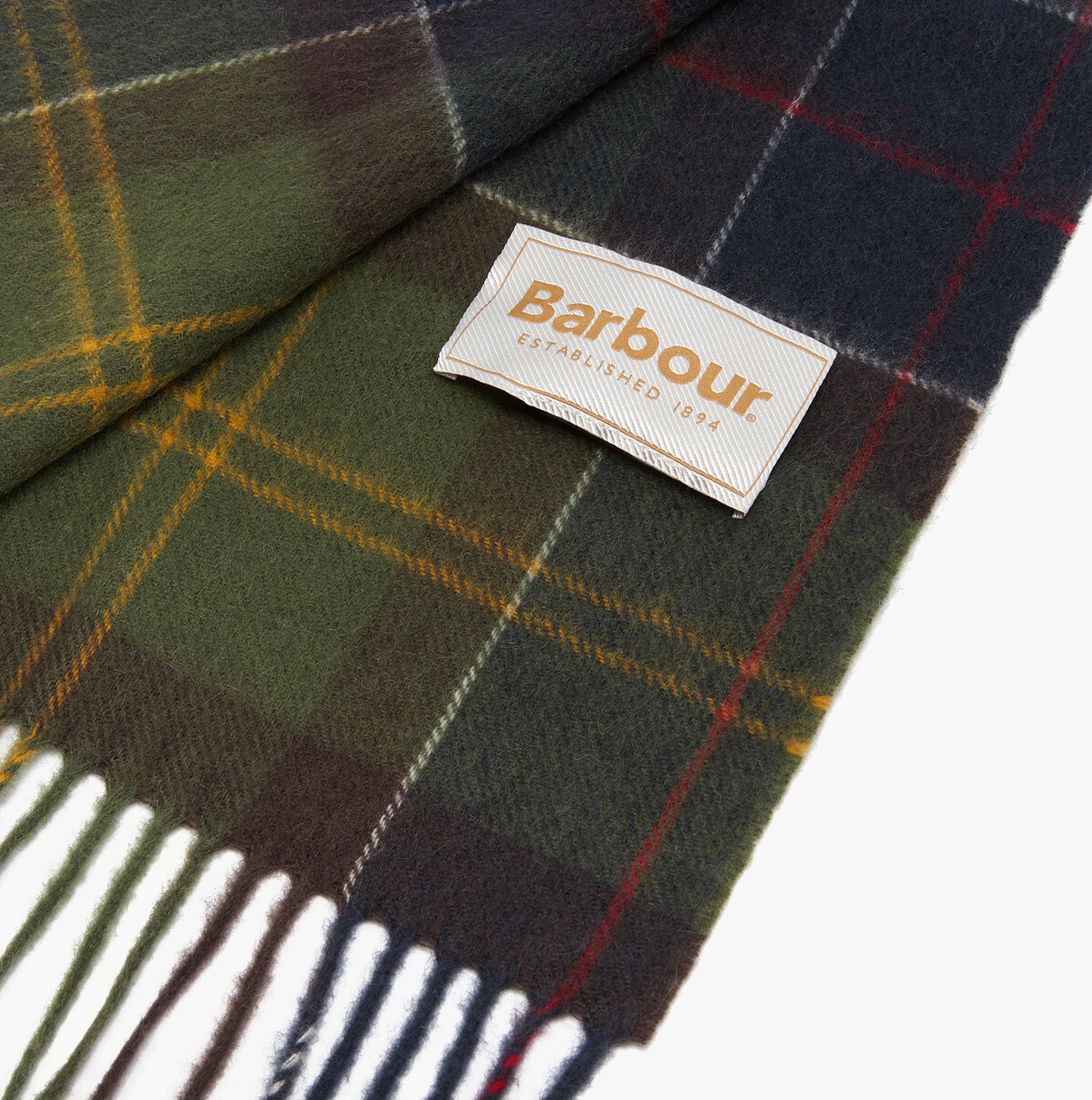 Barbour TARTAN Womens Winter Classic Tartan detail view showcasing the label and tartan pattern.