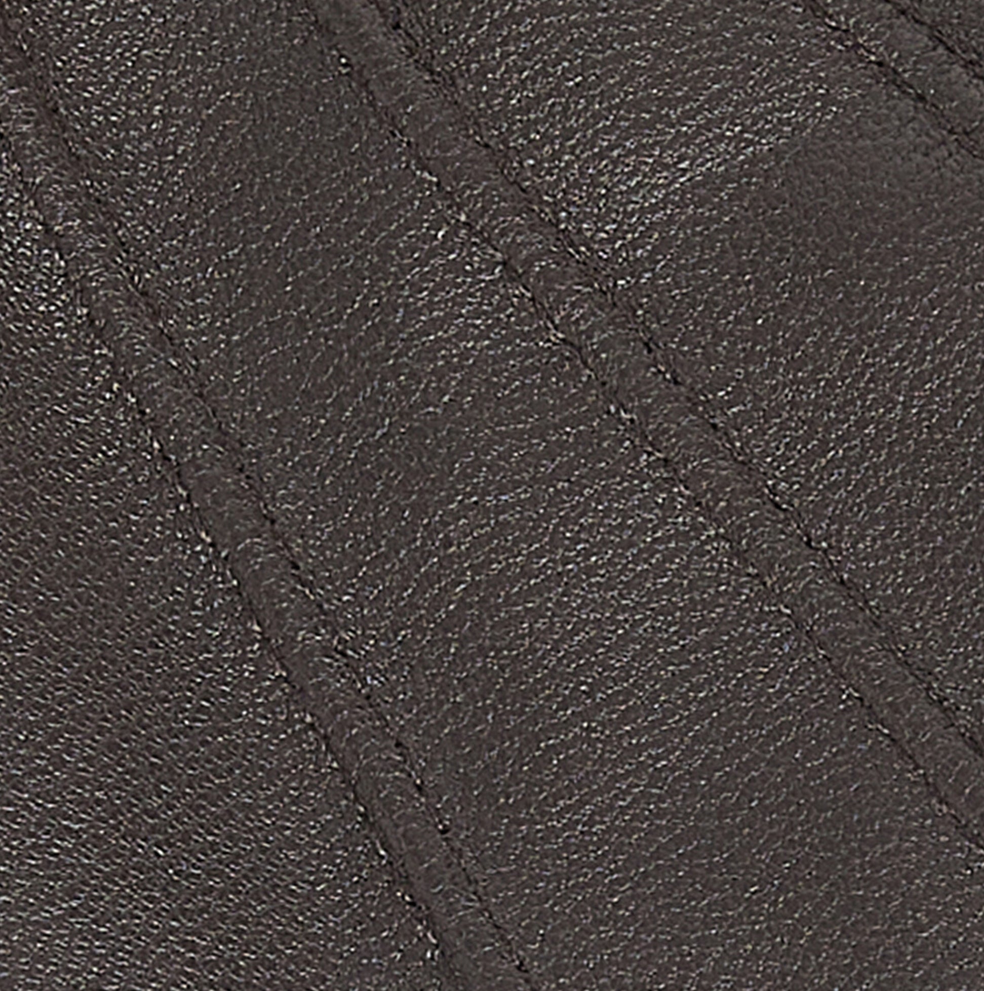 Barbour BURNISHED LEATHER THINSULATE Mens Gloves Dark Brown close-up detail of leather texture and stitching