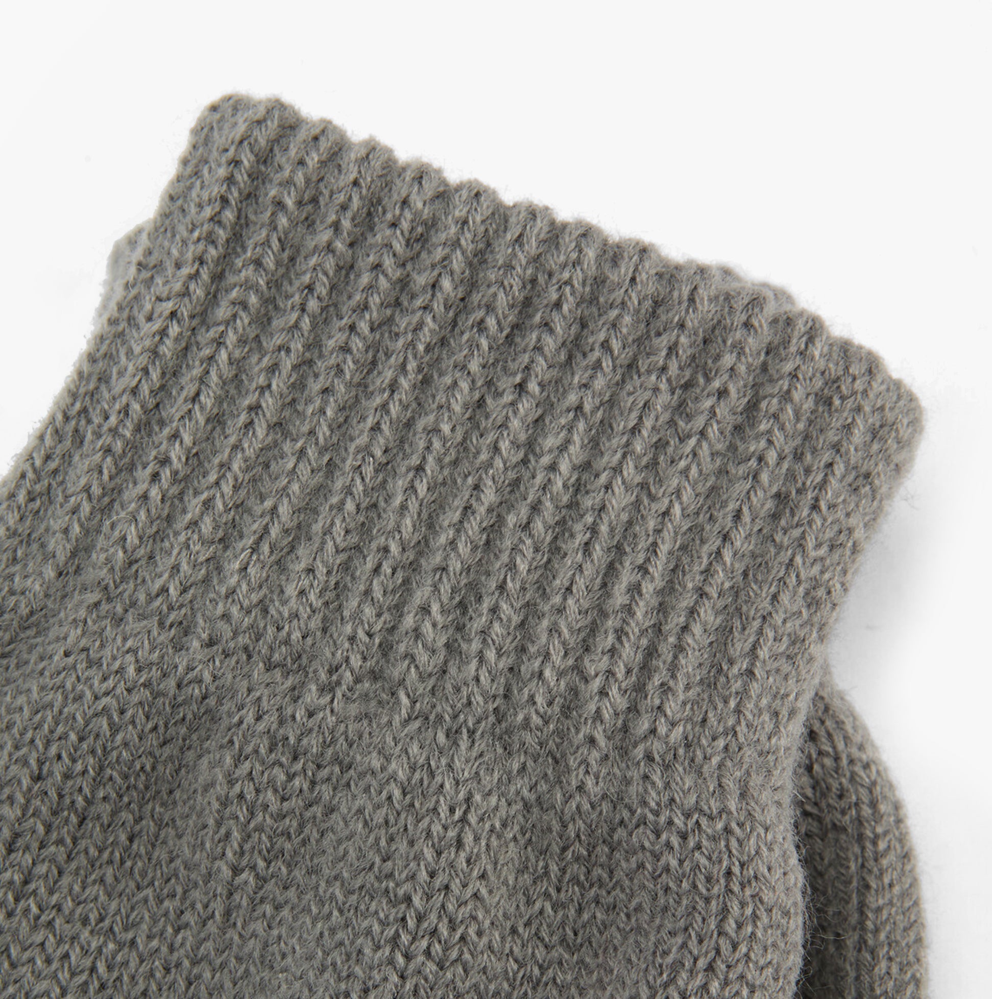 Barbour TARTAN SCARF AND GLOVE Mens Gift Set Grey Midnight glove detail view showing the textured fabric.