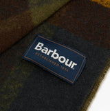 Barbour WESTERDALE BEANIE & SCARF Mens Gift Set Classic close-up view of label on scarf