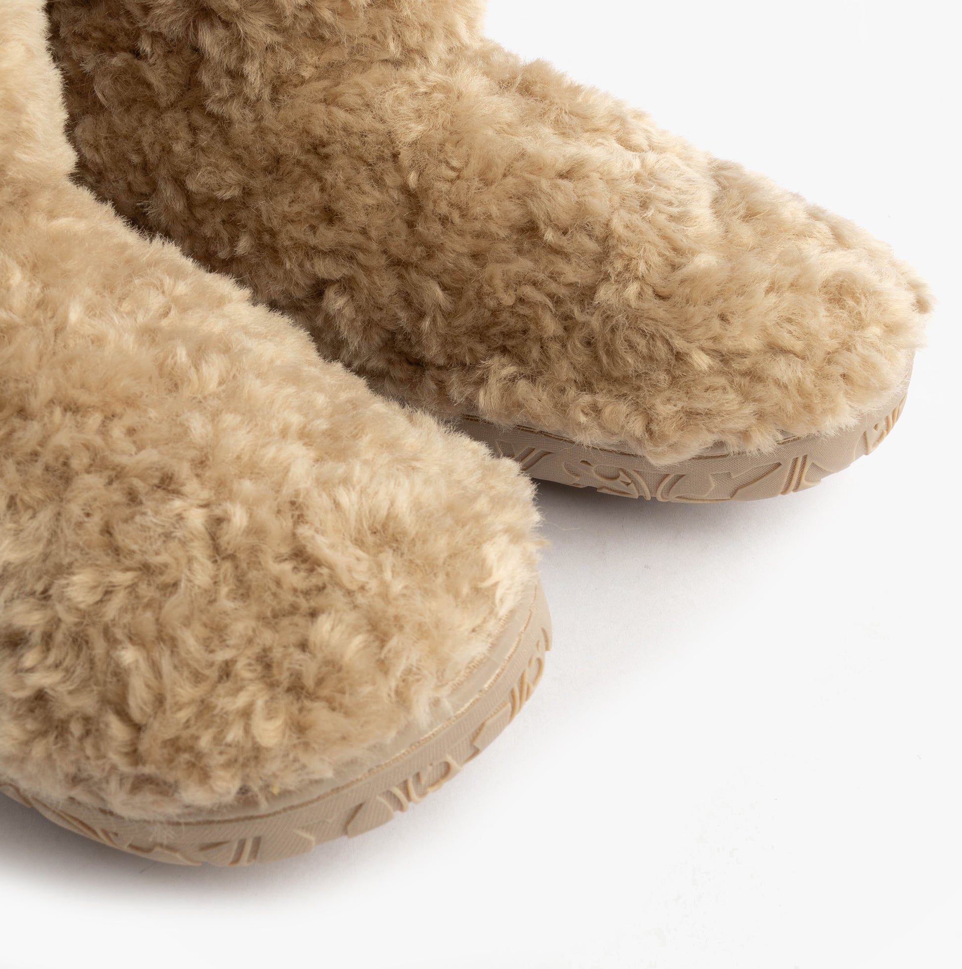 Bedroom Athletics LAUREN Womens Slipper Boots Biscuit
