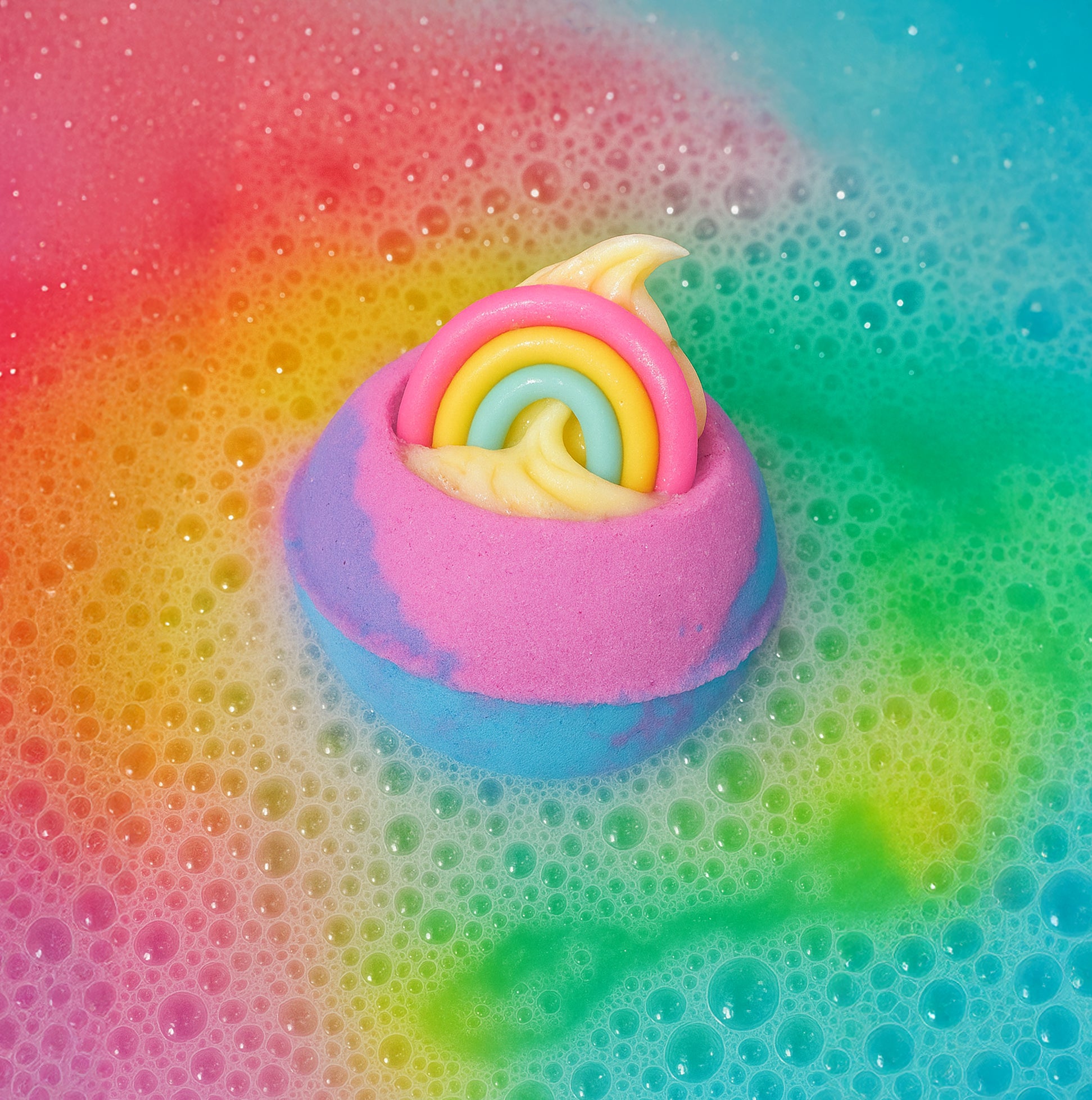 Bomb Cosmetics Rainbow Vibes Bath Blaster
