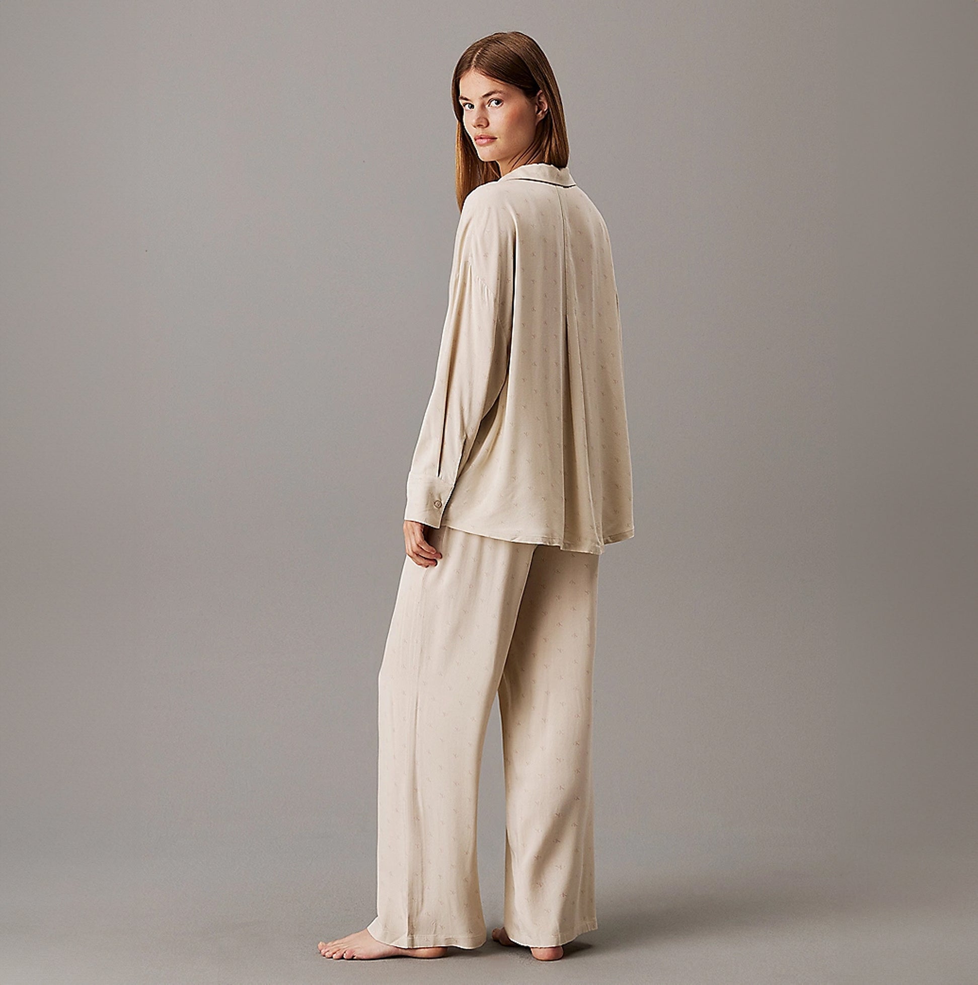 Calvin Klein WOVEN VISCOSE Womens Button Down Pants Set Diamond Logo/Cocoon