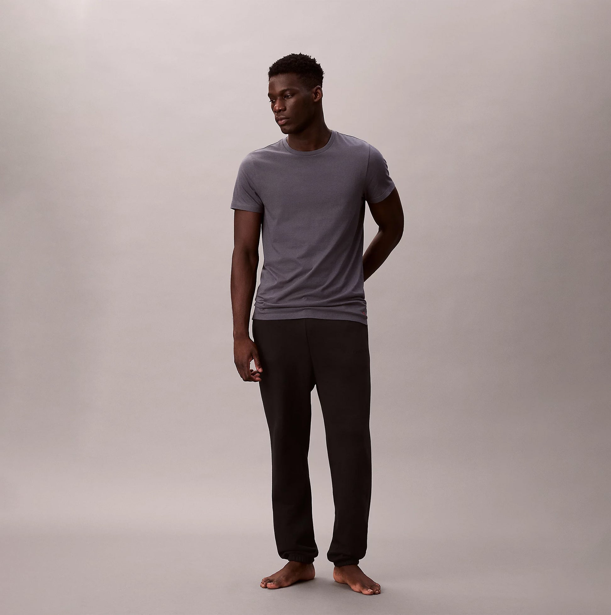 Calvin Klein S/S CREW NECK 3 PACK Mens T-Shirts & Tank Tops Multicoloured front view model wearing gray t-shirt