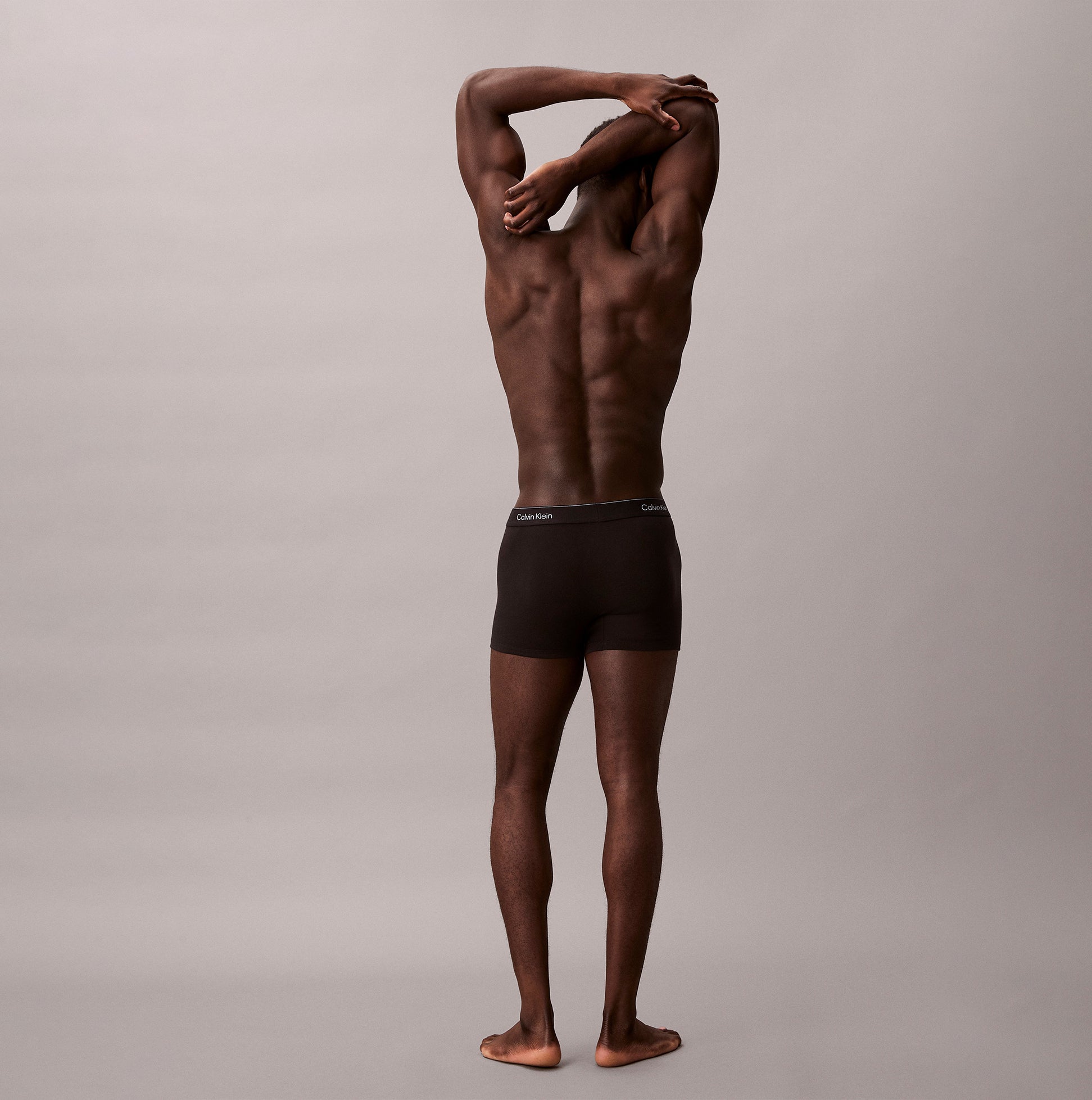 Calvin Klein RELAXED FIT Mens 3 Pack Trunks Multicoloured back view on model showcasing fit and style.