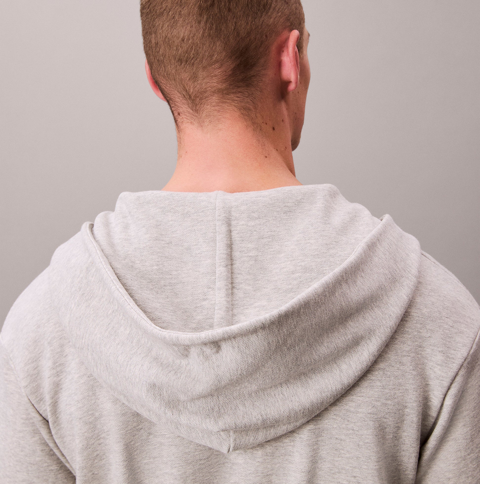 Calvin Klein HOODED ROBE Mens Bathrobes Grey Heather back view showing detailed hood construction.