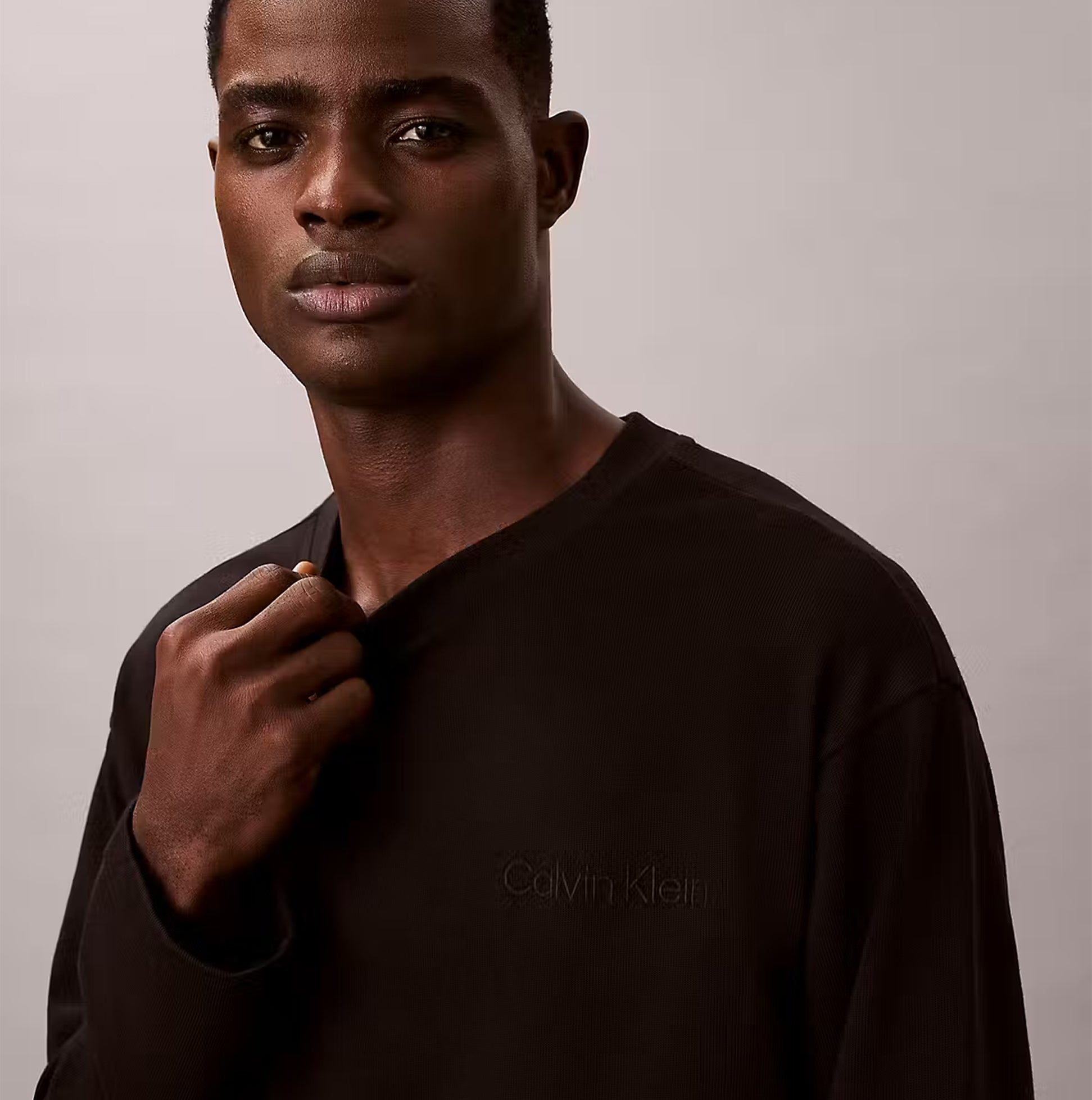 Calvin Klein LS TEE PANT SET Mens Black, front view, model wearing long sleeve tee in black.