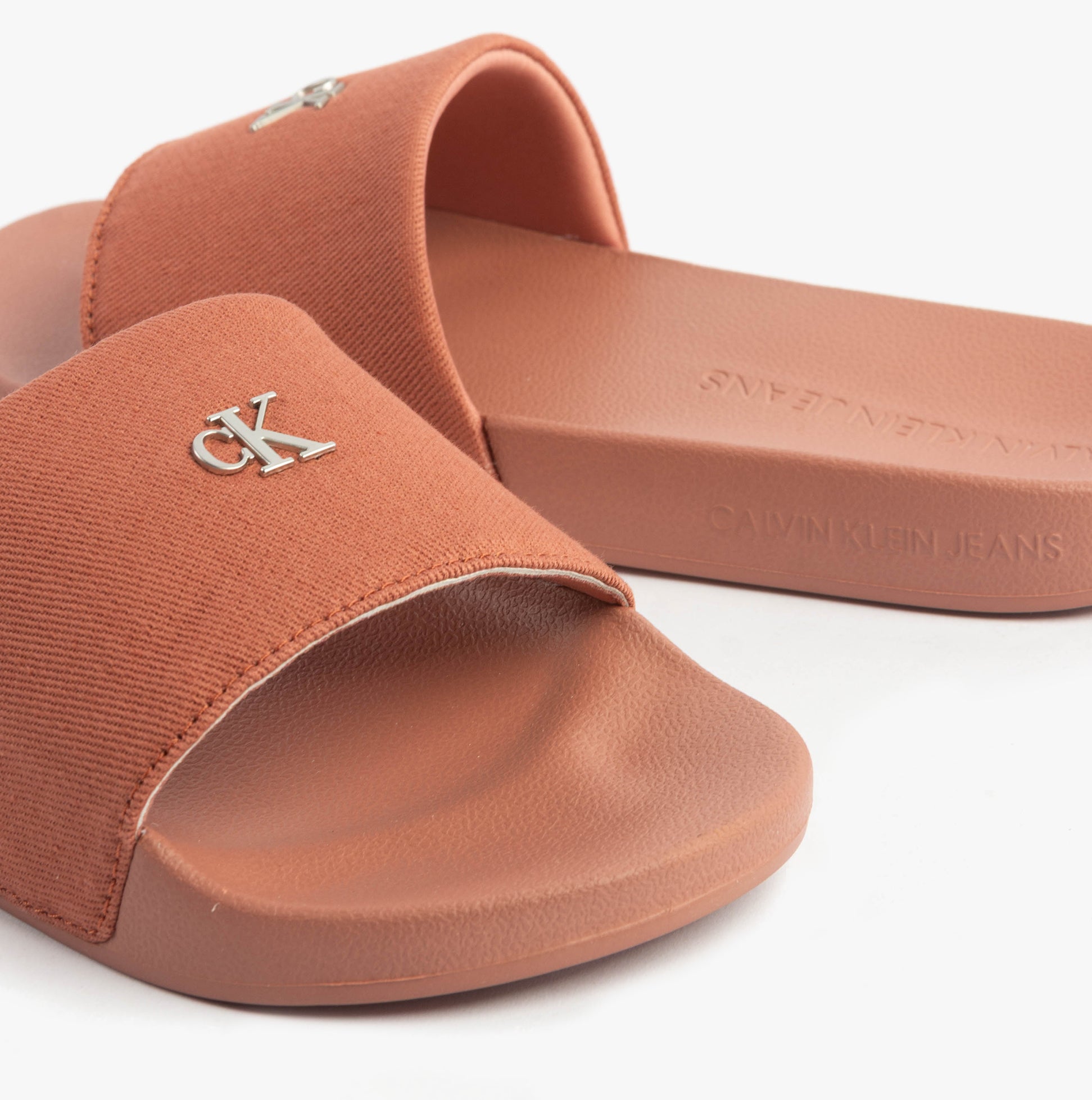 Calvin Klein LOGO MONOGRAM Womens Slides Aragon