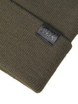 Jack & Jones JOLLY KNIT Mens Scarf & Beanie Giftset Sea Turtle detail view of beanie showing label and texture.