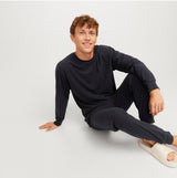 Jack & Jones SOLID LOUNGE Set Mens Black, front view, model seated, wearing loungewear, comfortable fit.