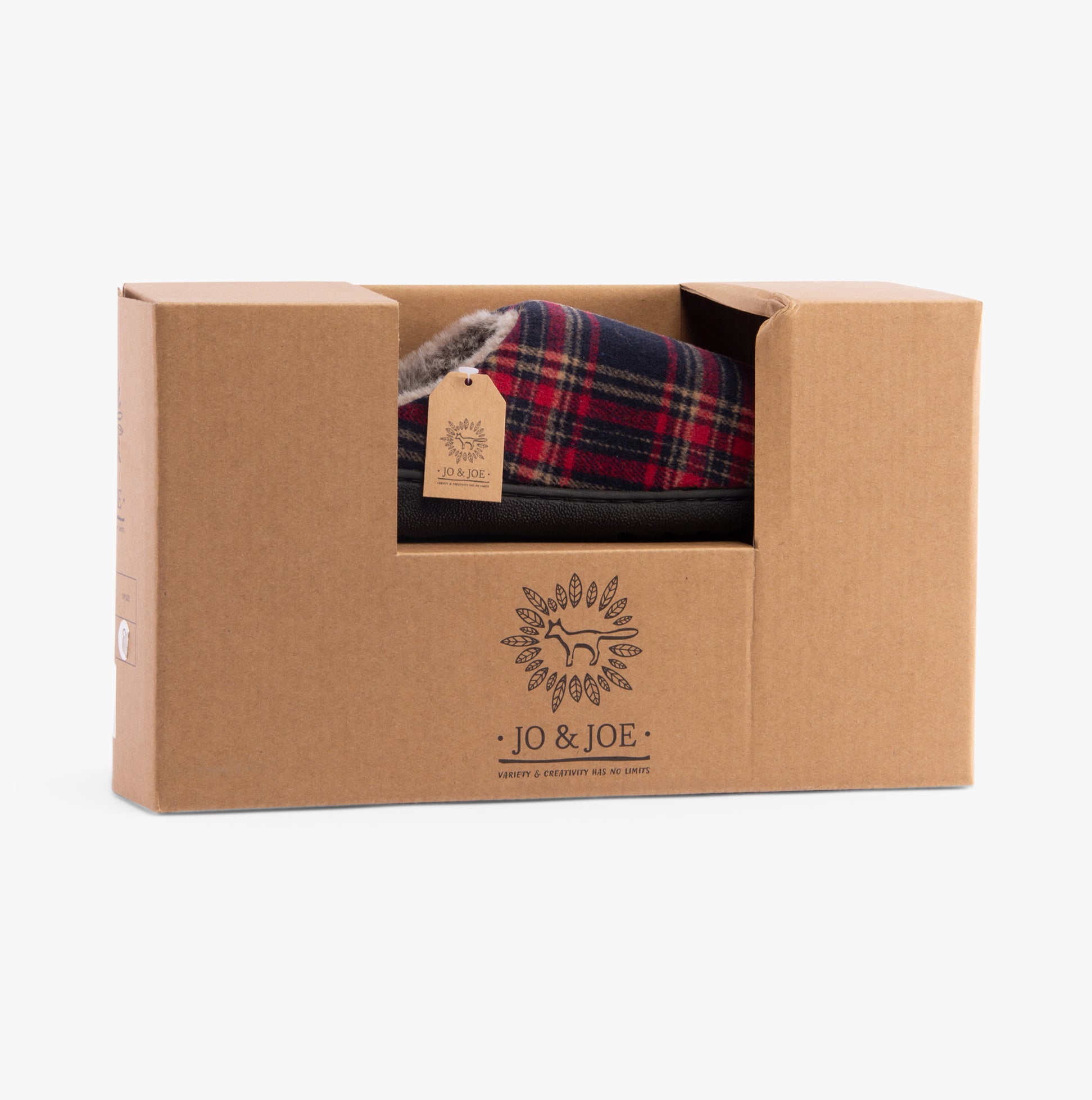 Jo & Joe FALKIRK Mens Slippers Red in a gift box, displaying the slippers' plaid design and packaging details.