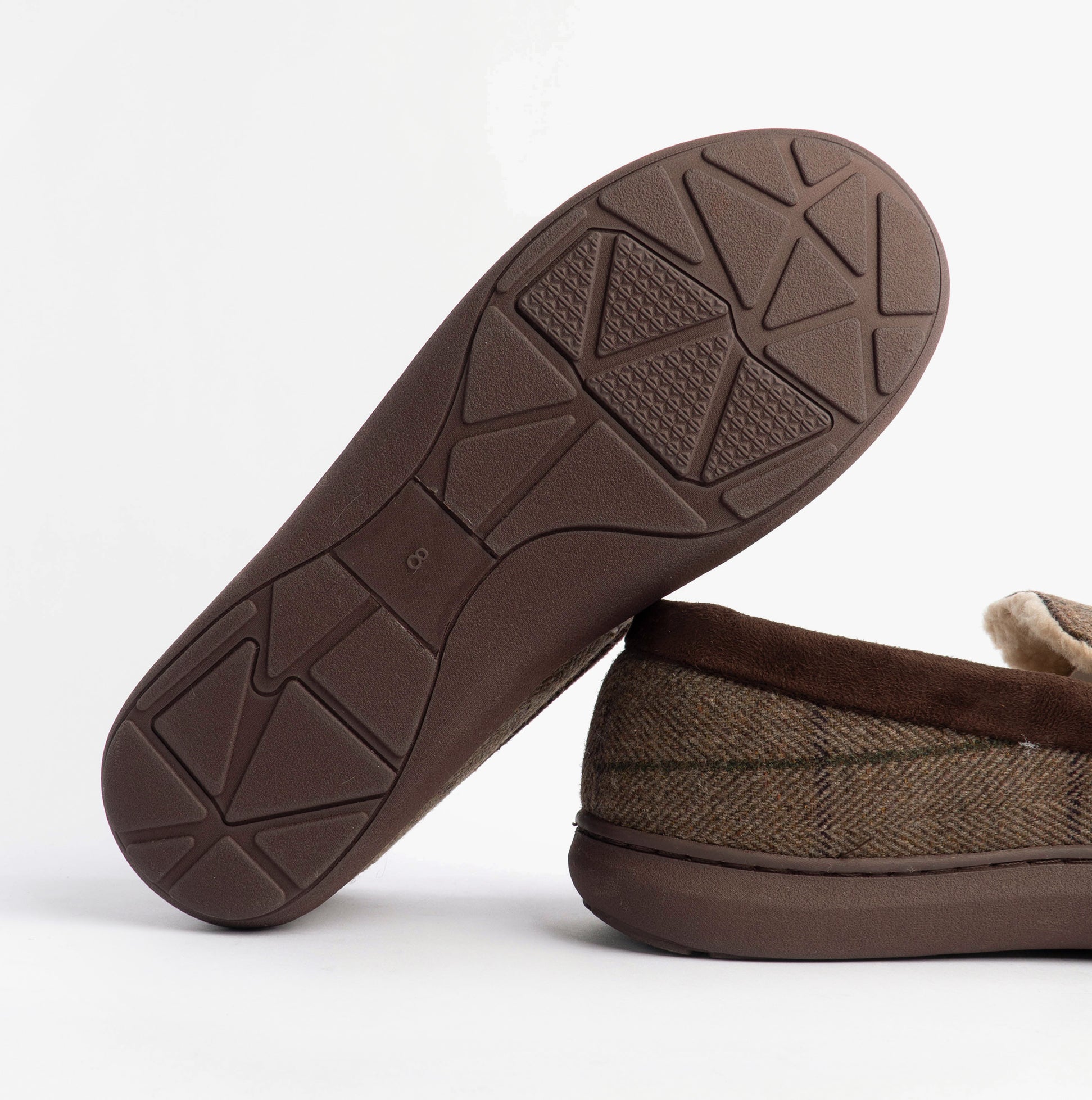 Jo & Joe GLENCOE Mens Tartan Slippers Brown sole view showcasing rubber outsole and textured grip.