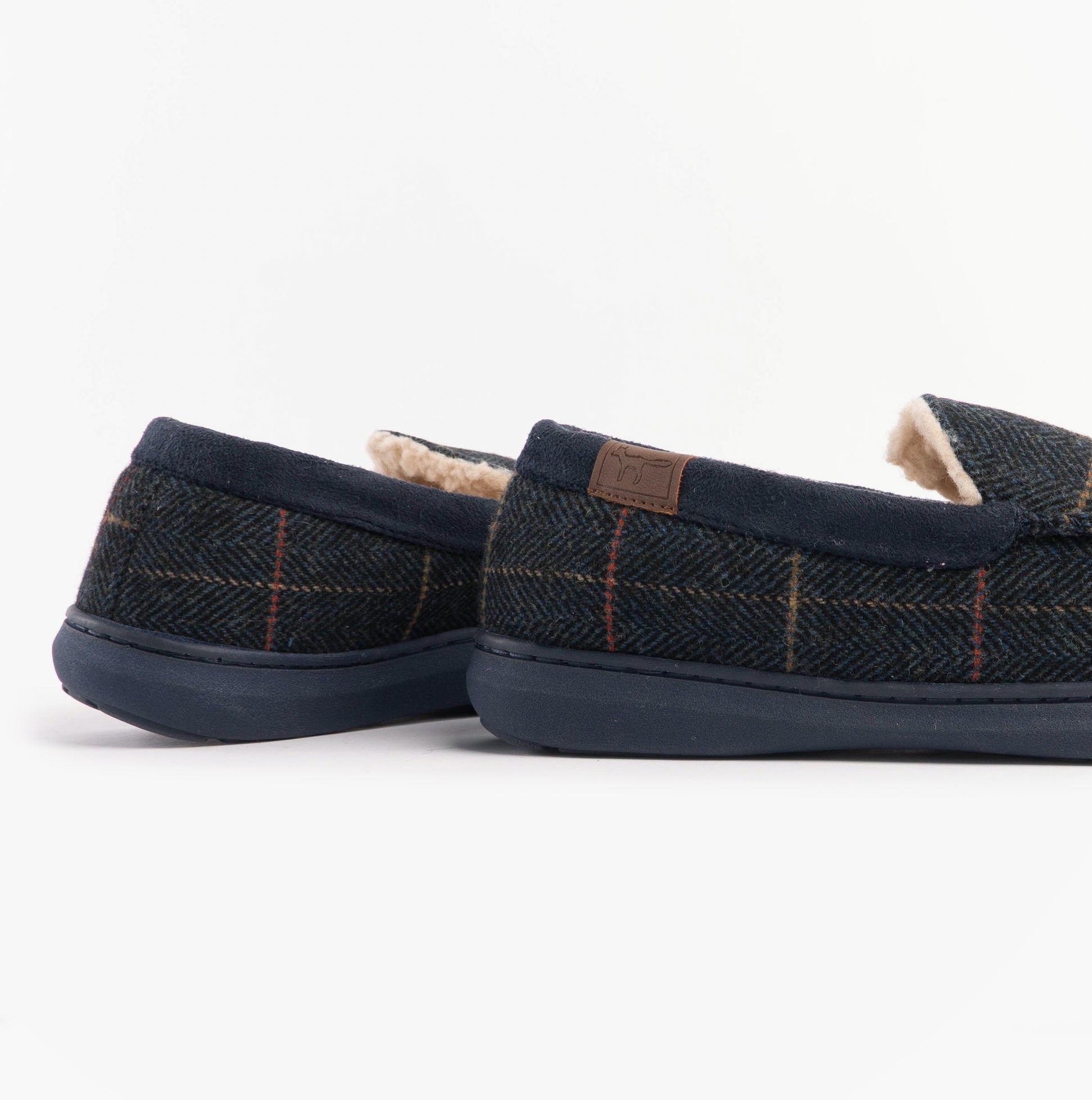 Jo & Joe GLENCOE Mens Tartan Slippers Navy, side view showcasing the textile upper and rubber sole.