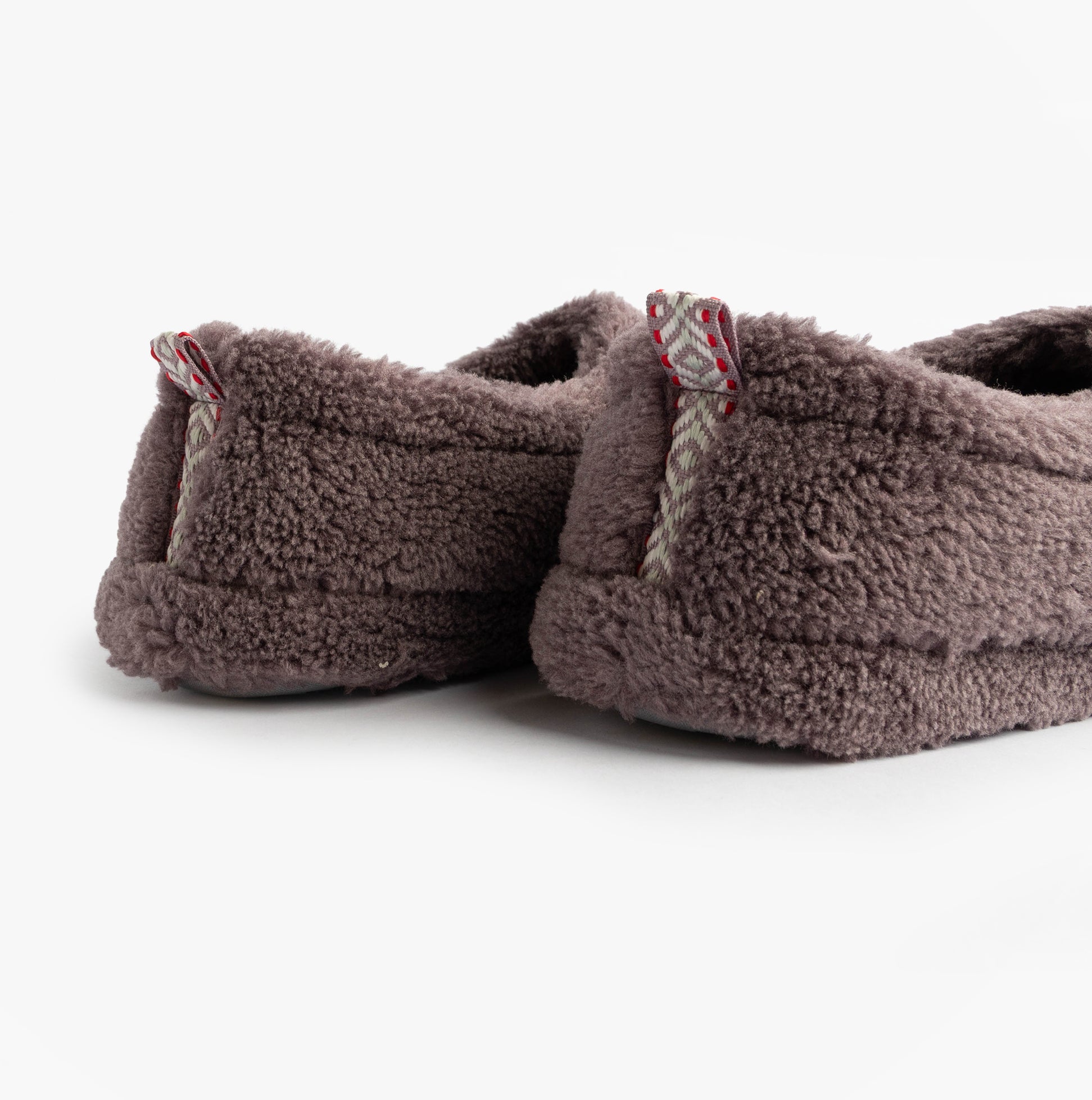 Jo & Joe HATTIE Womens Full Slippers Purple rear view showcasing soft textile upper and round toe design.