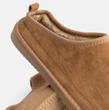 Jo & Joe KINROSS Mens Mule Slippers Chestnut detail view showing soft faux fur lining and slip-on design.