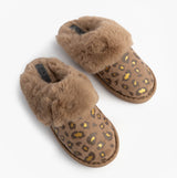 Jo & Joe MILA Womens Mule Slippers Chestnut Leopard top view showcasing plush fur lining and leopard pattern.