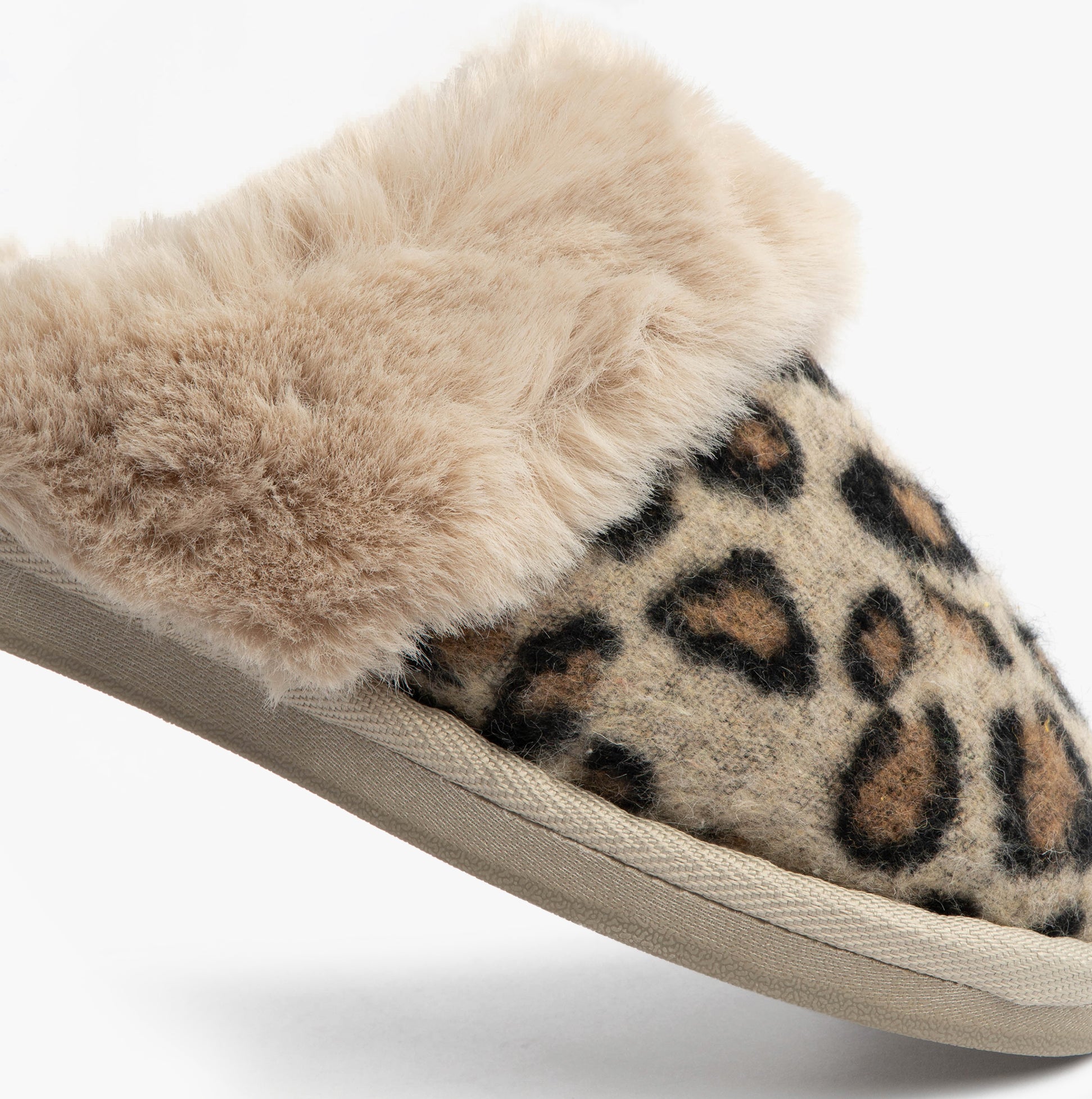 Jo & Joe NALA Womens Mule Slippers Leopard side view with plush lining and leopard print design.