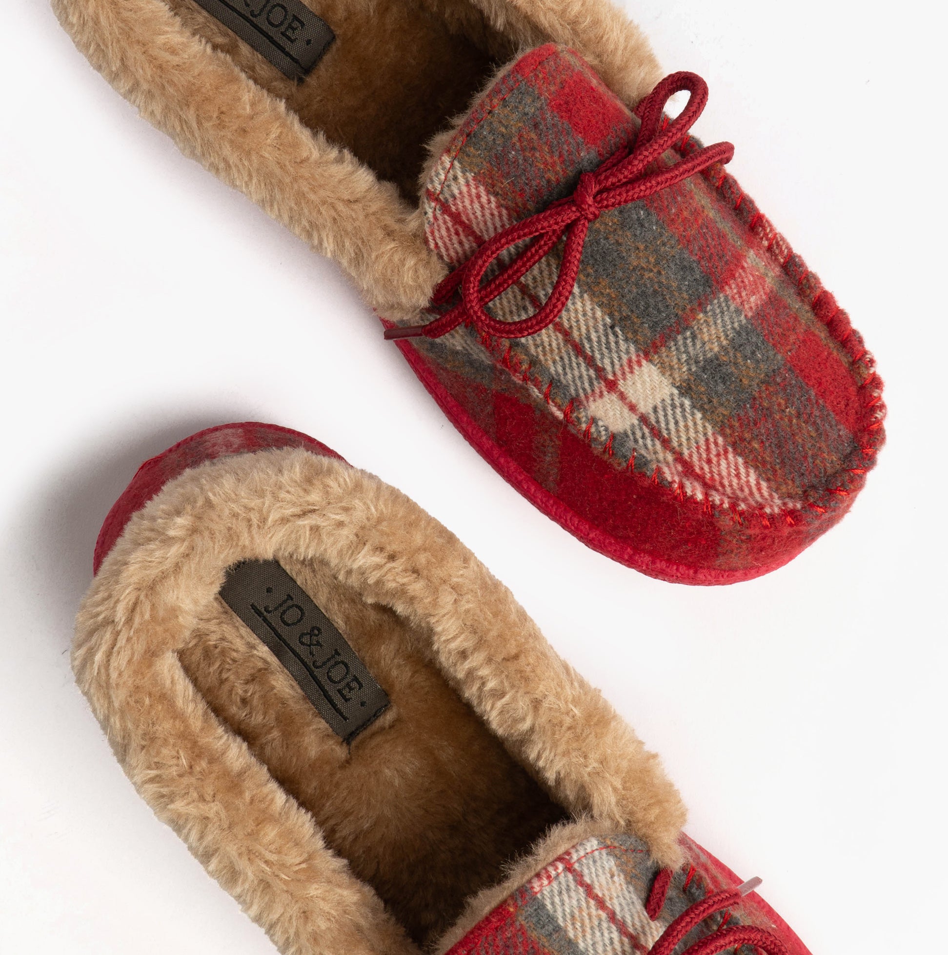 Jo & Joe PEMBROKE Womens Moccasin Slippers Festive Red