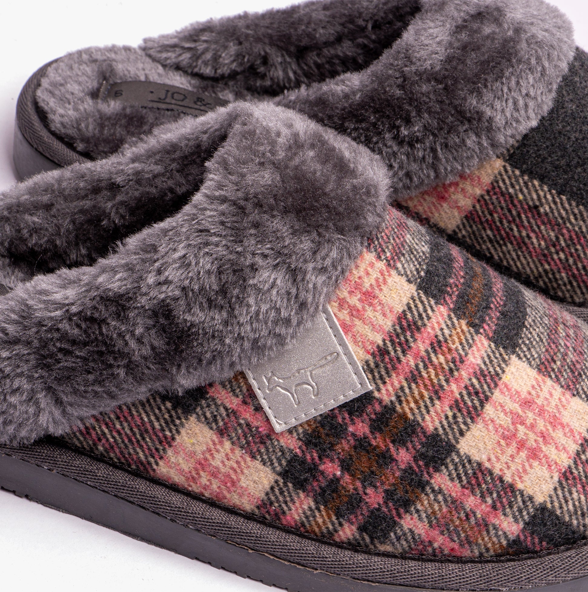 Jo & Joe SHETLAND Womens Slippers Pebble Grey side view showcasing plush lining and stylish plaid design.