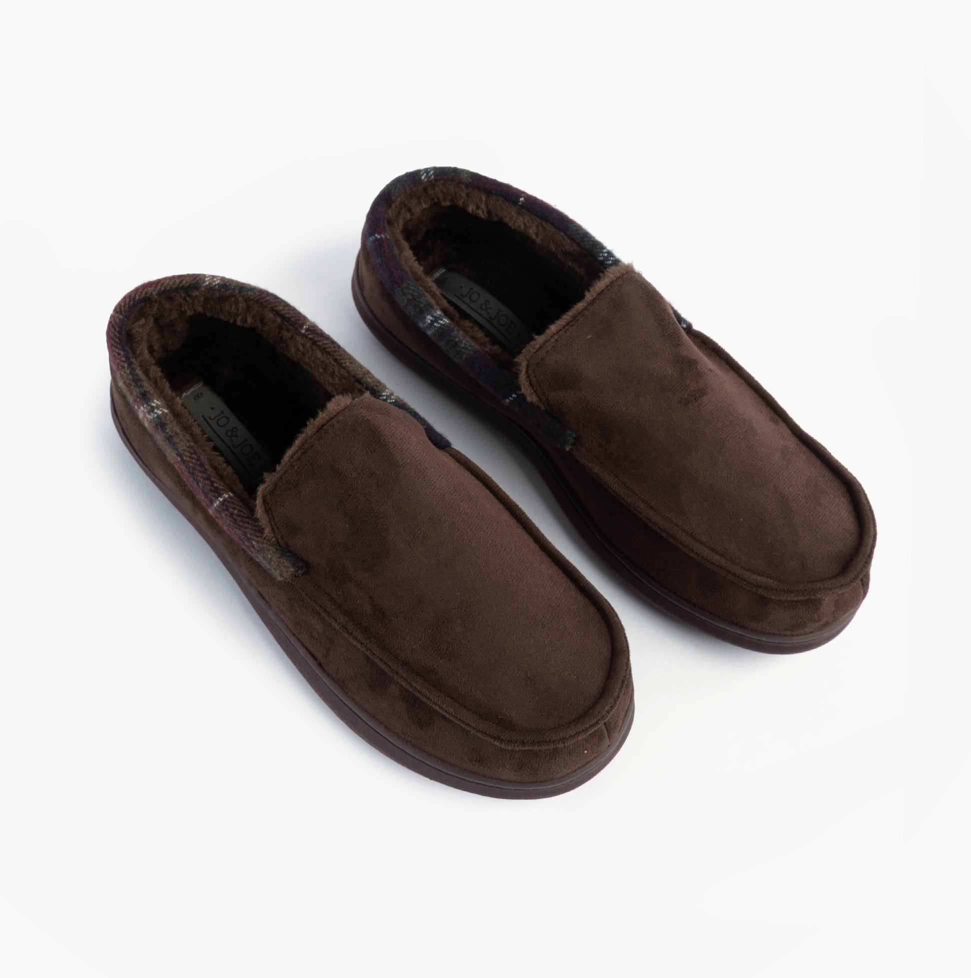 Jo & Joe ST ANDREWS Mens Moccasin Slippers Brown, top view showing soft textile upper and warm lining.