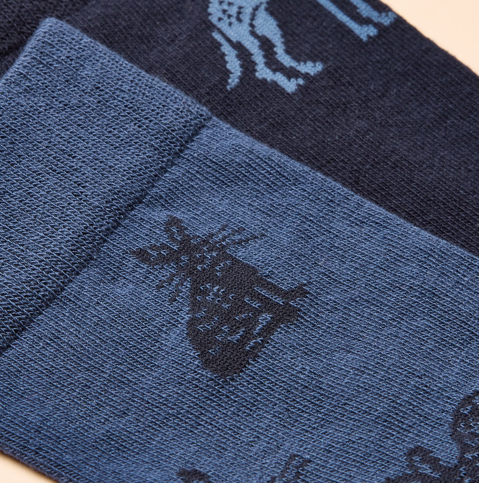 Joules KINGSBURY Mens Socks Blue detail view, showcasing the fabric texture and pattern of the socks.