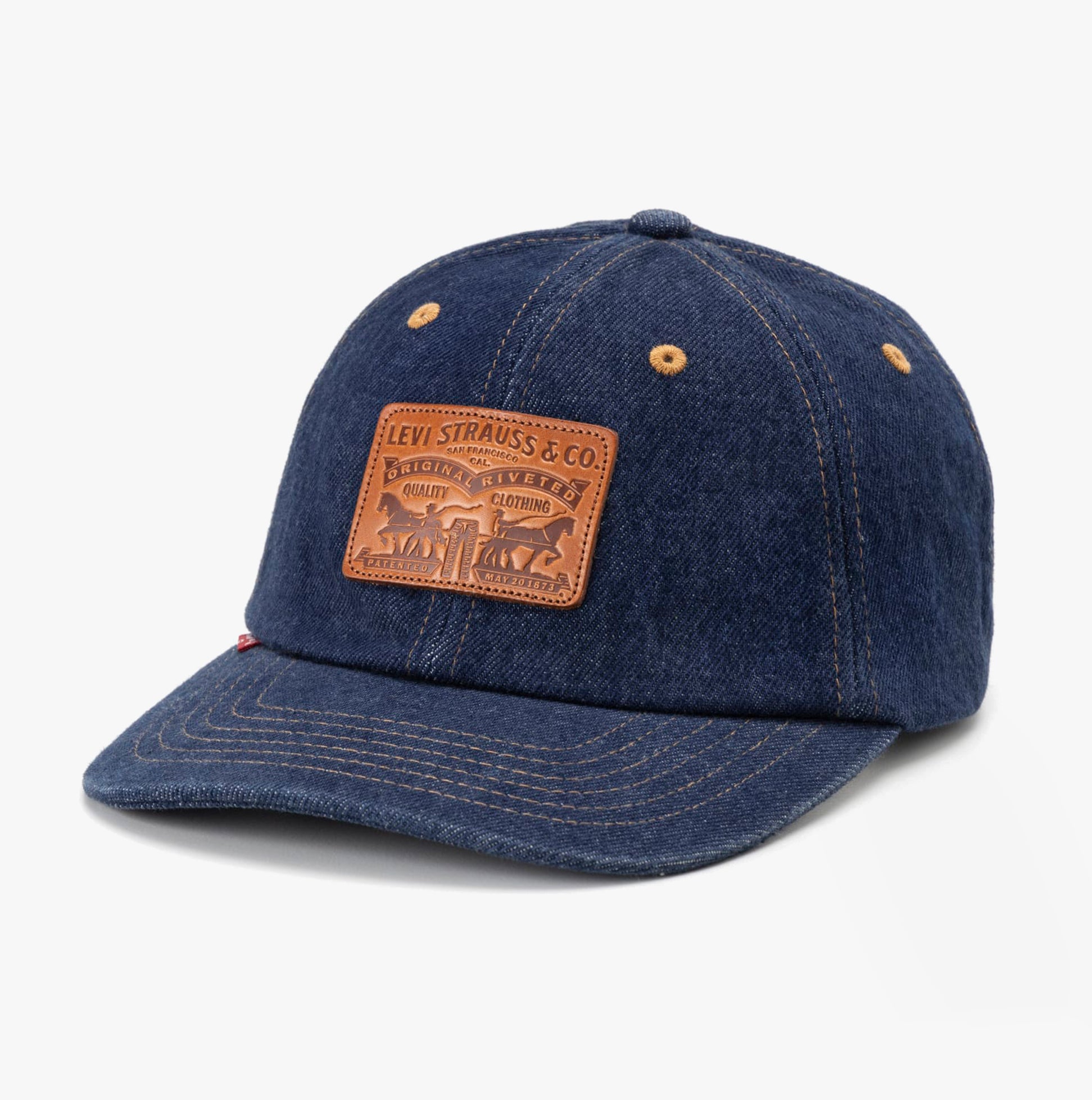 Levi's RELAXED DAD HERITAGE Mens Cap Dark Blue | House Of Slippers