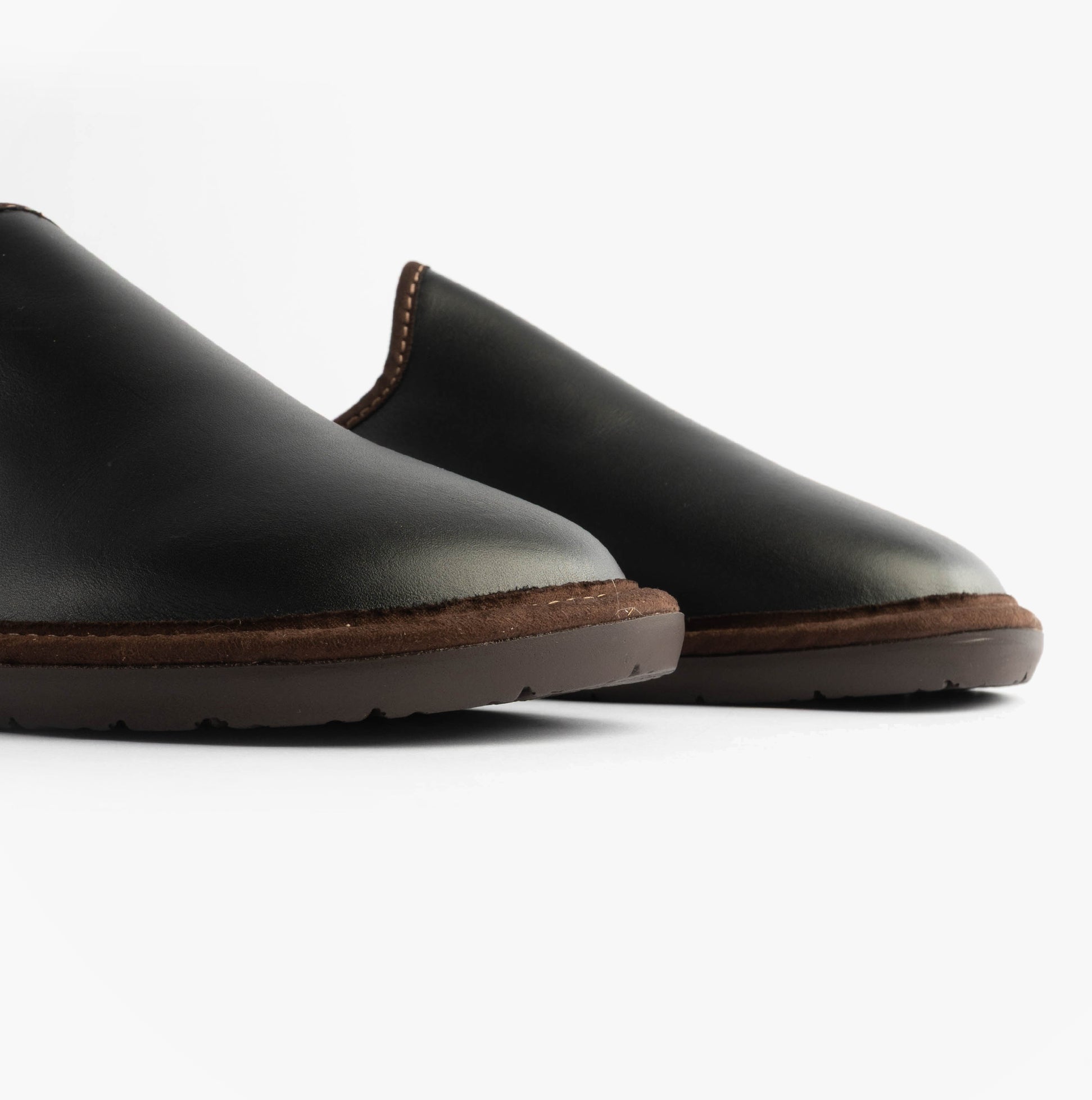 Nordikas 131 Mens Leather Mule Slippers Black