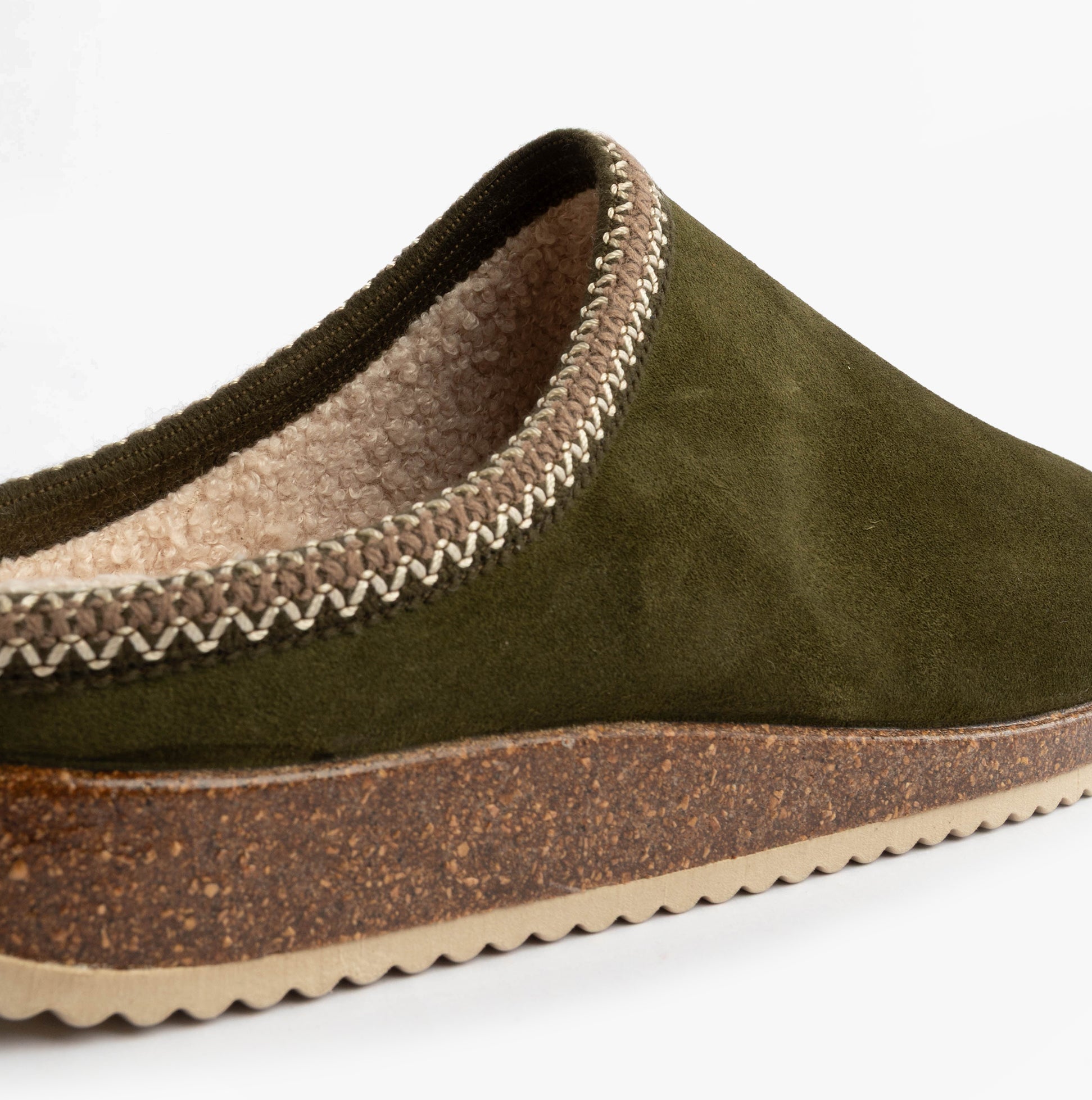 Nordikas 2258 Mens Suede Mule Slippers Khaki side view showcasing suede upper and faux fur lining