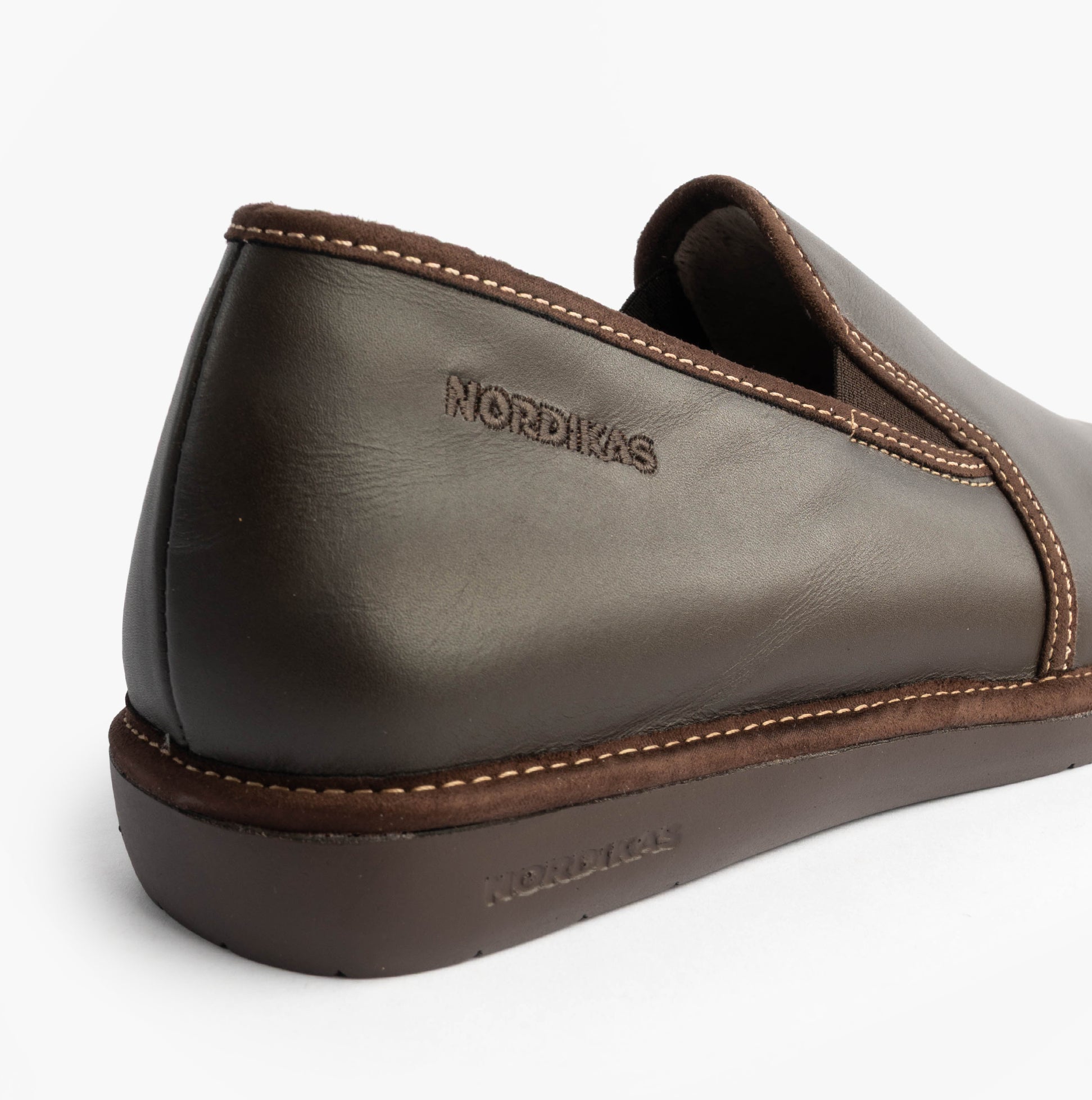 Nordikas 663 Mens Leather Full Slippers Mocha