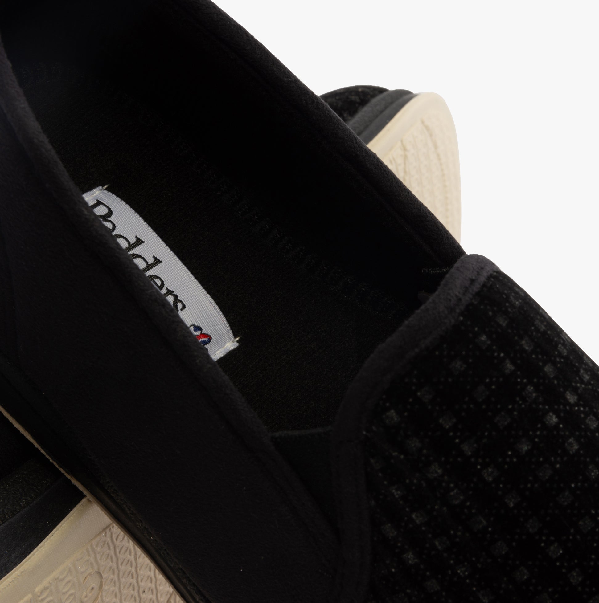 Padders ALBERT Mens (G Fit) Full Slippers Black Check detail view showing upper textile material and inner lining.
