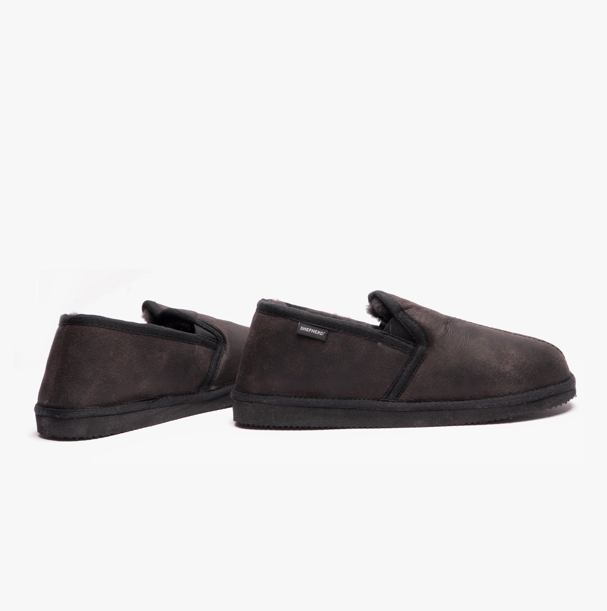Shepherd BOSSE Mens Full Slippers Matt Black