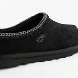 Skechers 205605/BLK RENTEN - ULRICH Mens Slippers Black side view showing upper texture and logo.