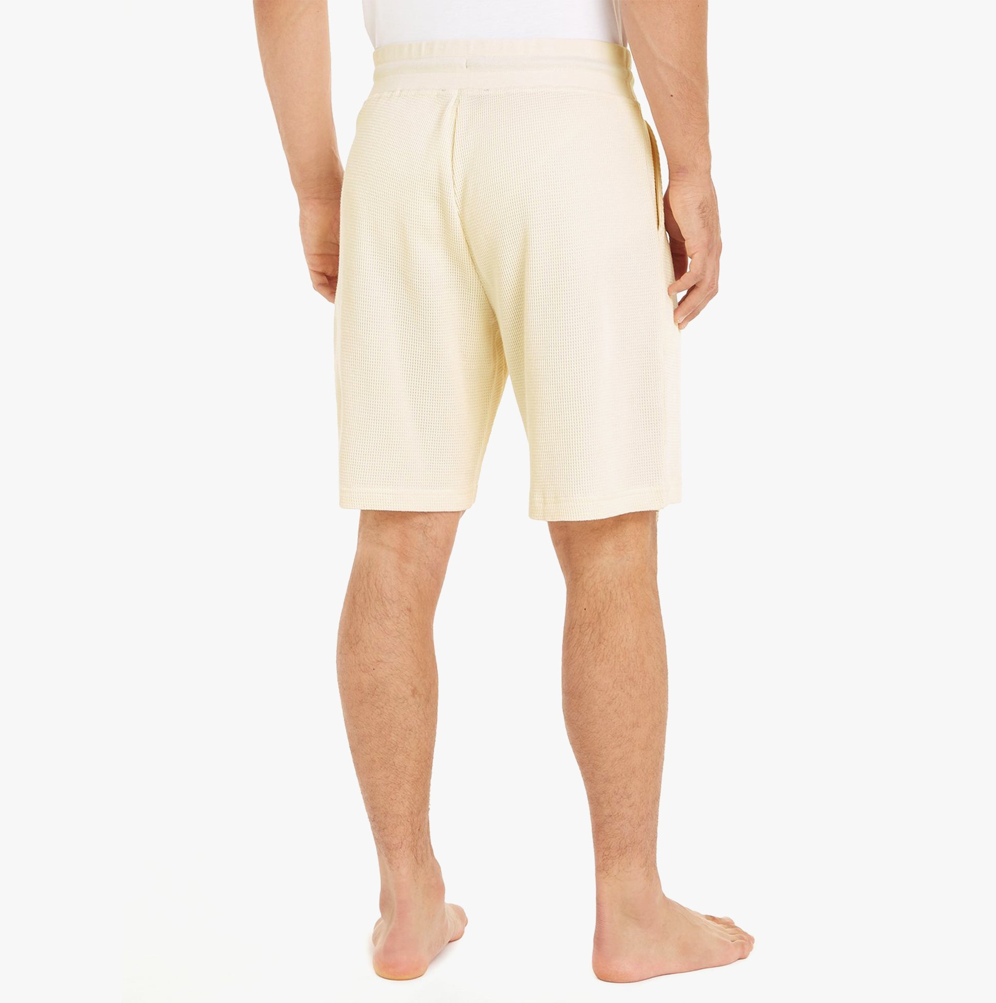 Tommy Hilfiger SHORTS Mens Calico back view, lightweight cotton shorts with drawstring waist in light color.