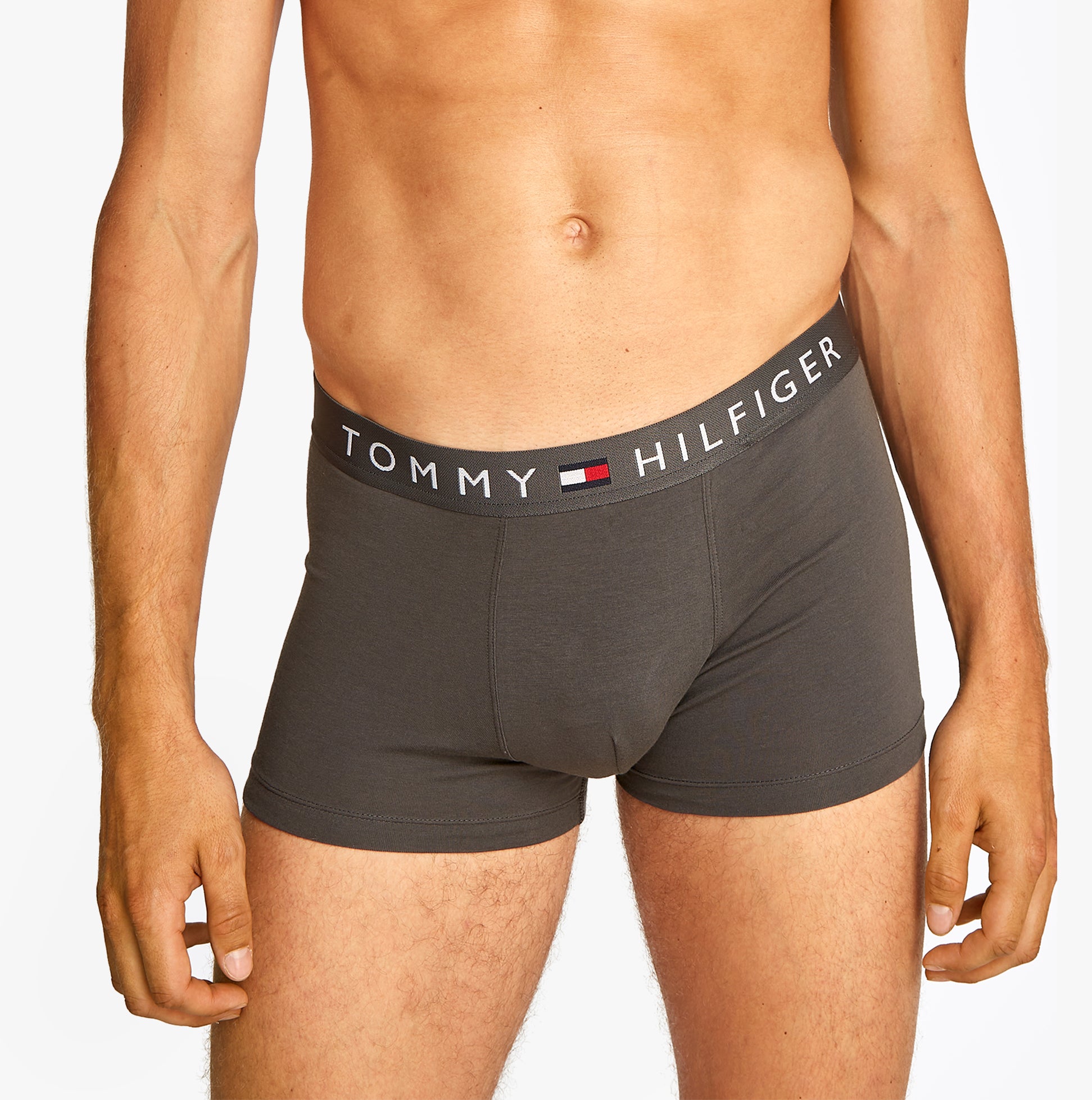 Tommy Hilfiger TH ORIGINAL Mens 3 Pack Trunks Multicoloured, front view of fitted trunks with logo waistband