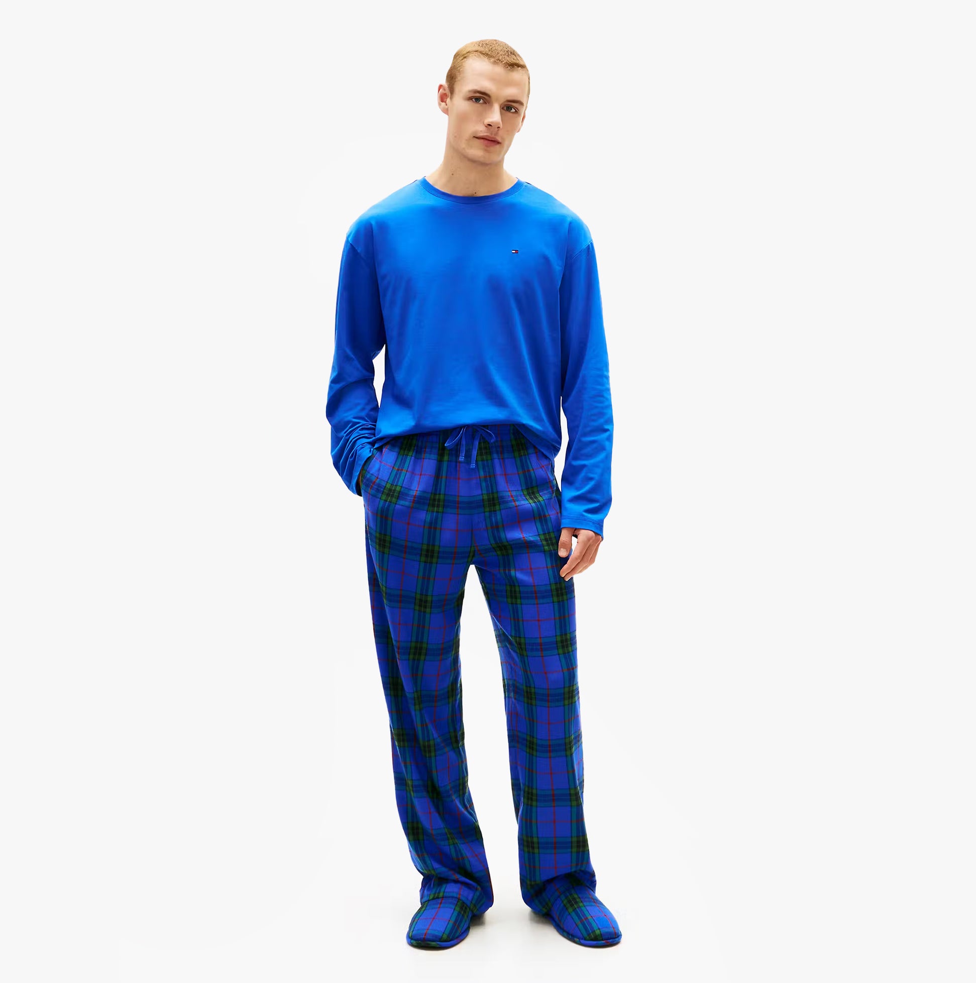 Tommy Hilfiger FLANNEL Pyjama Set With SLIPPERS Mens Blue Tartan front view featuring blue long-sleeve top and tartan pants.