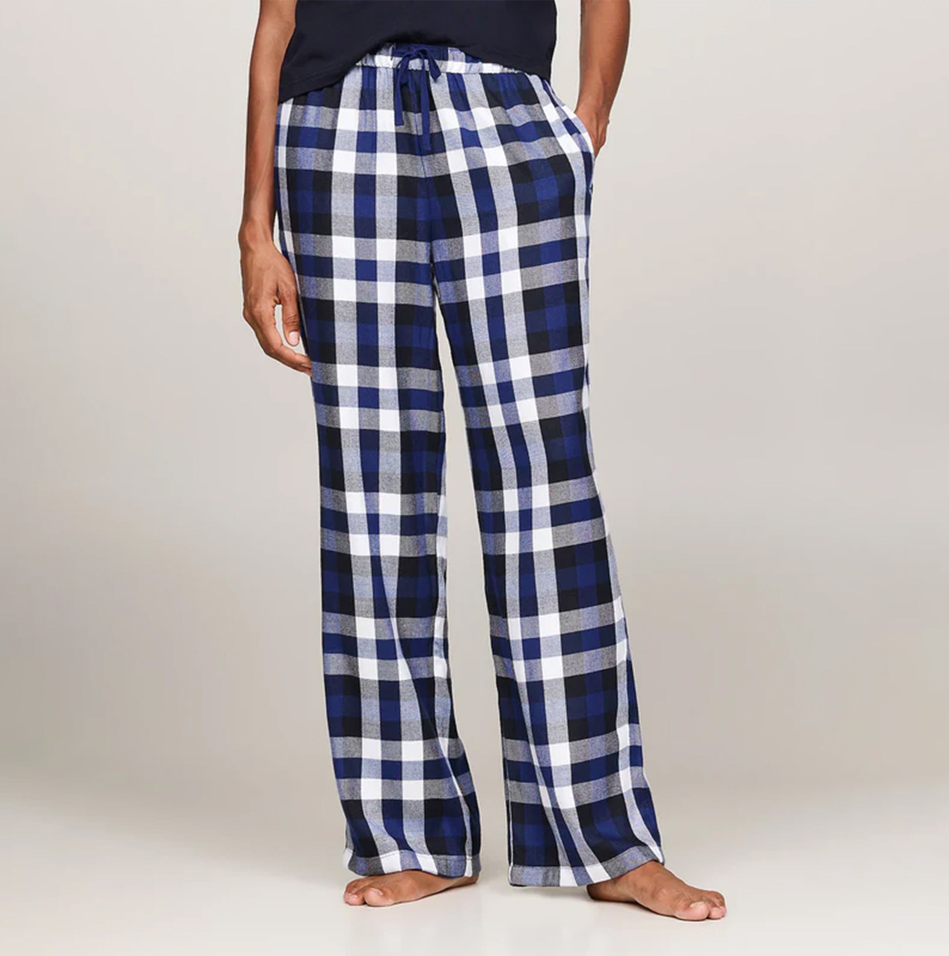 Tommy Hilfiger ORIGINAL Womens Flannel Pants Heritage Check Midi Blue Ink front view showcasing relaxed fit and plaid design.