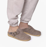 Toni Pons MIMA-FP Womens Mule Slippers Taupe side view on model's feet