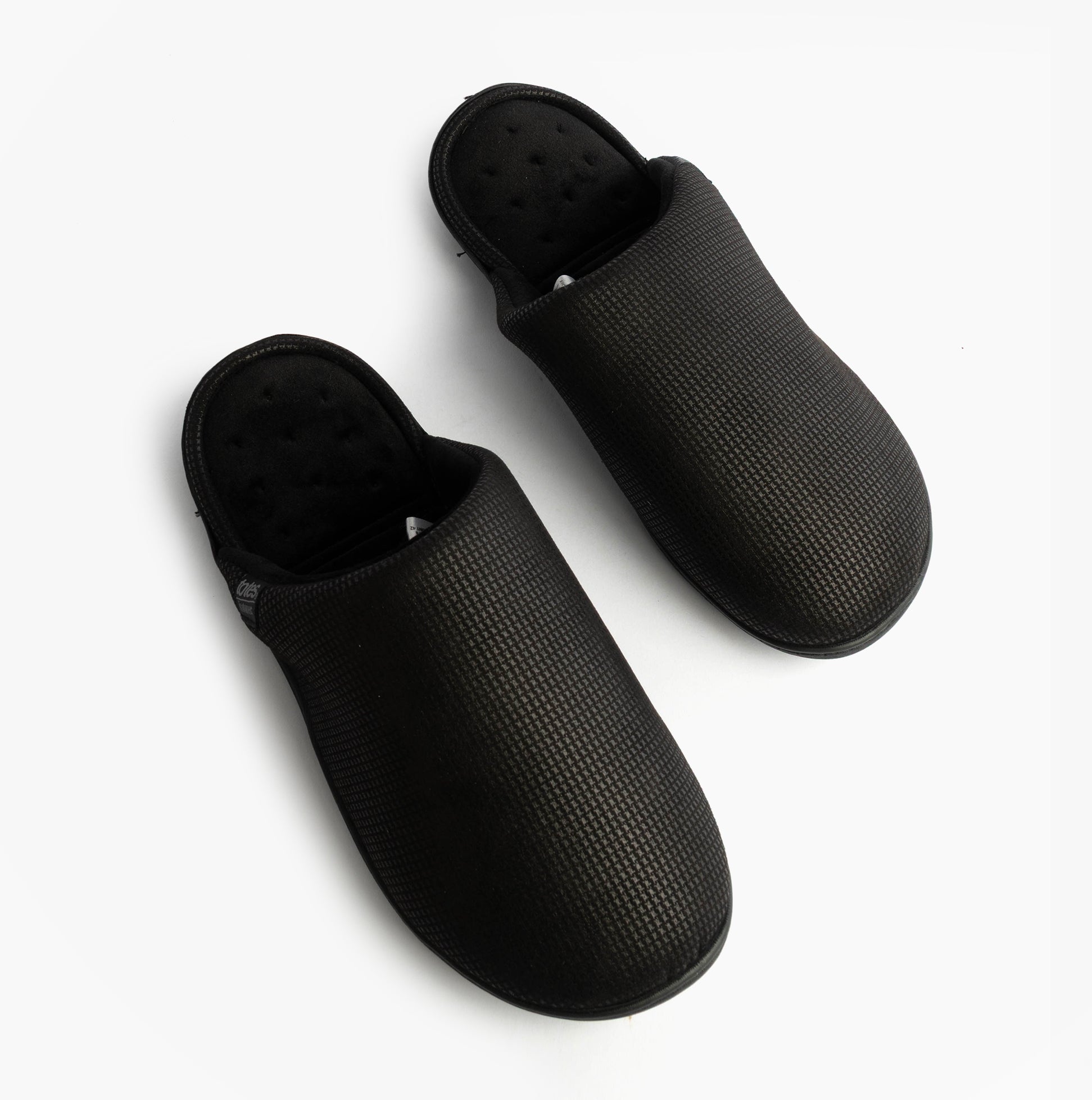 Totes Isotoner SQUARE PATTERNED SMART MULE Mens Mule Slippers Black